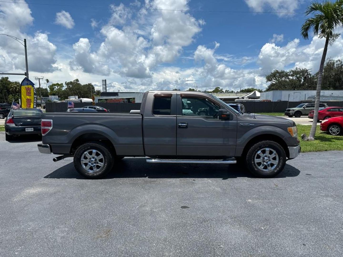 2014 GRAY FORD F150 SUPER CAB (1FTFX1CF8EK) with an 5.0L engine, Automatic transmission, located at 2929 9th St. West, Bradenton, 34205, (941) 242-2810, 27.473591, -82.570679 - Photo#8