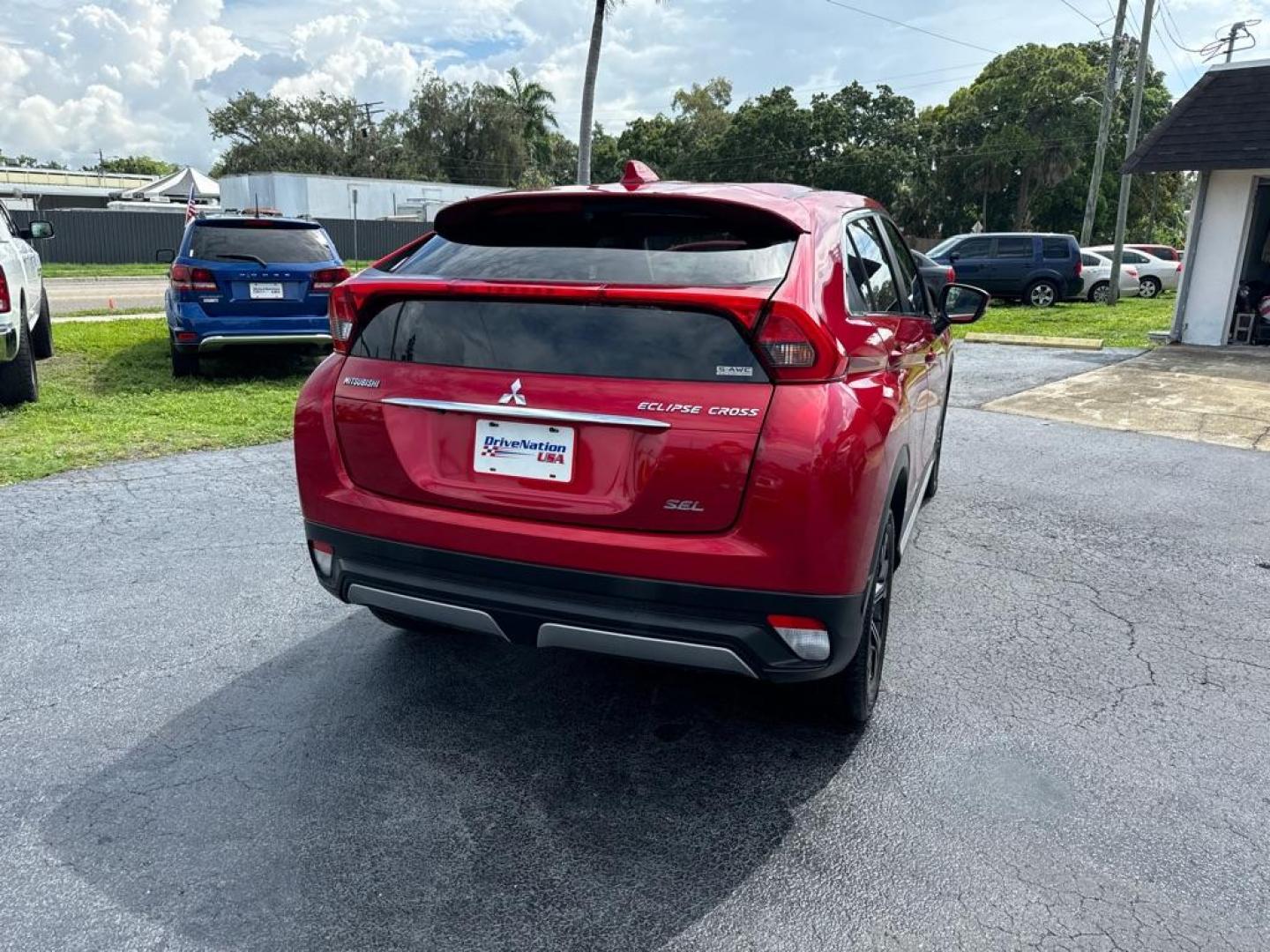 2019 RED MITSUBISHI ECLIPSE CROSS SEL (JA4AT5AA9KZ) with an 1.5L engine, Automatic transmission, located at 2929 9th St. West, Bradenton, 34205, (941) 242-2810, 27.473591, -82.570679 - Photo#6