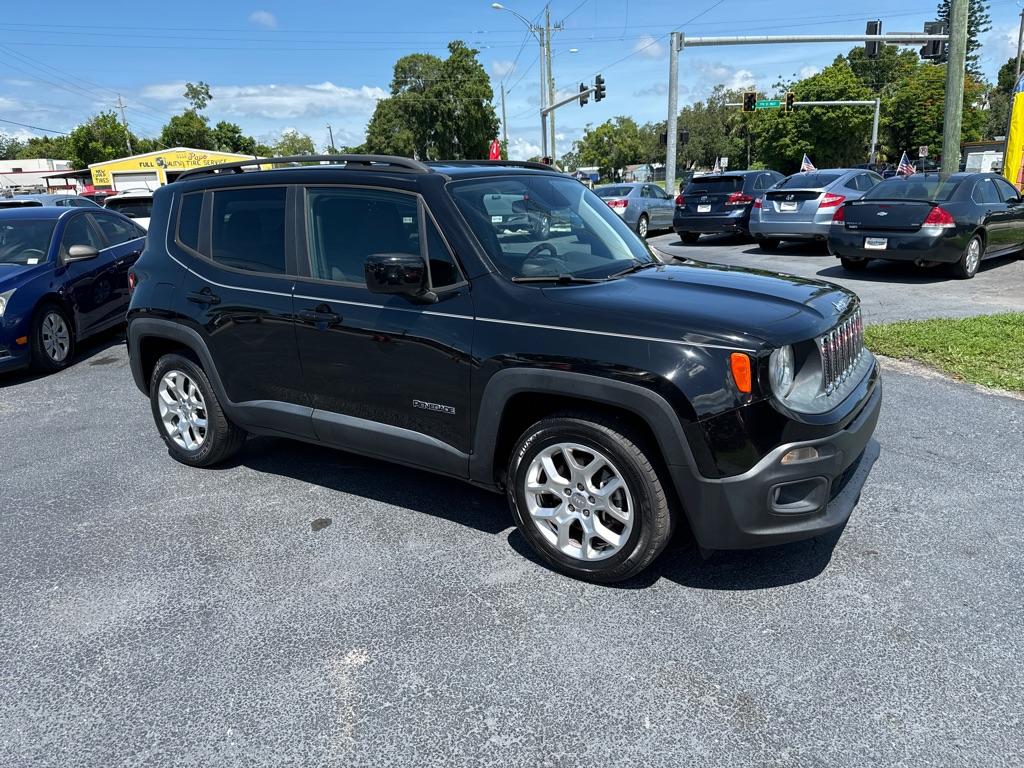 photo of 2018 JEEP RENEGADE 4DR