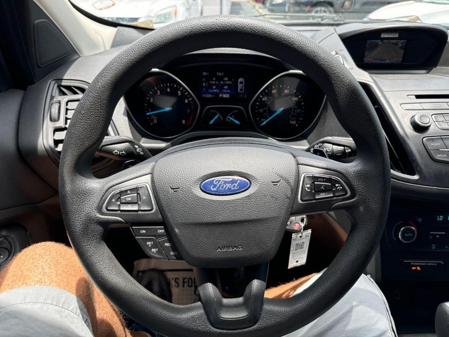 2017 BLUE FORD ESCAPE SE (1FMCU0GD8HU) with an 1.5L engine, Automatic transmission, located at 2929 9th St. West, Bradenton, 34205, (941) 242-2810, 27.473591, -82.570679 - Photo#12