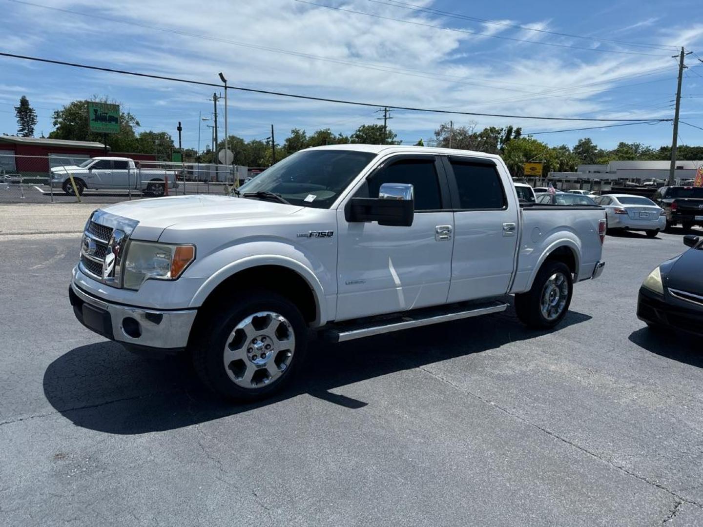 2011 WHITE FORD F150 SUPERCREW (1FTFW1CT9BK) with an 3.5L engine, Automatic transmission, located at 2929 9th St. West, Bradenton, 34205, (941) 242-2810, 27.473591, -82.570679 - Thanks for inquring into DriveNation USA! All vehicles listed can be viewed at www.drivenationusa.com for vehicle history reports and additonal info. We cannot quote any terms such as down payments or monthly payments without an application. You can apply directly at www.drivenationusa.com or by con - Photo#3