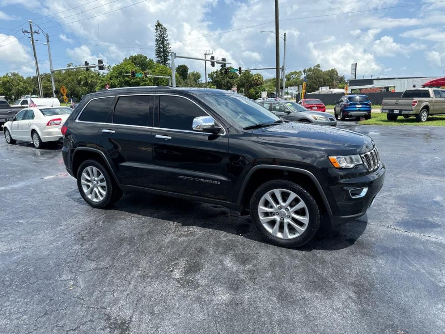 2017 BLACK JEEP GRAND CHEROKEE LIMITED (1C4RJEBG0HC) with an 3.6L engine, Automatic transmission, located at 2929 9th St. West, Bradenton, 34205, (941) 242-2810, 27.473591, -82.570679 - Thanks for inquring into DriveNation USA! All vehicles listed can be viewed at www.drivenationusa.com for vehicle history reports and additonal info. We cannot quote any terms such as down payments or monthly payments without an application. You can apply directly at www.drivenationusa.com or by con - Photo#1