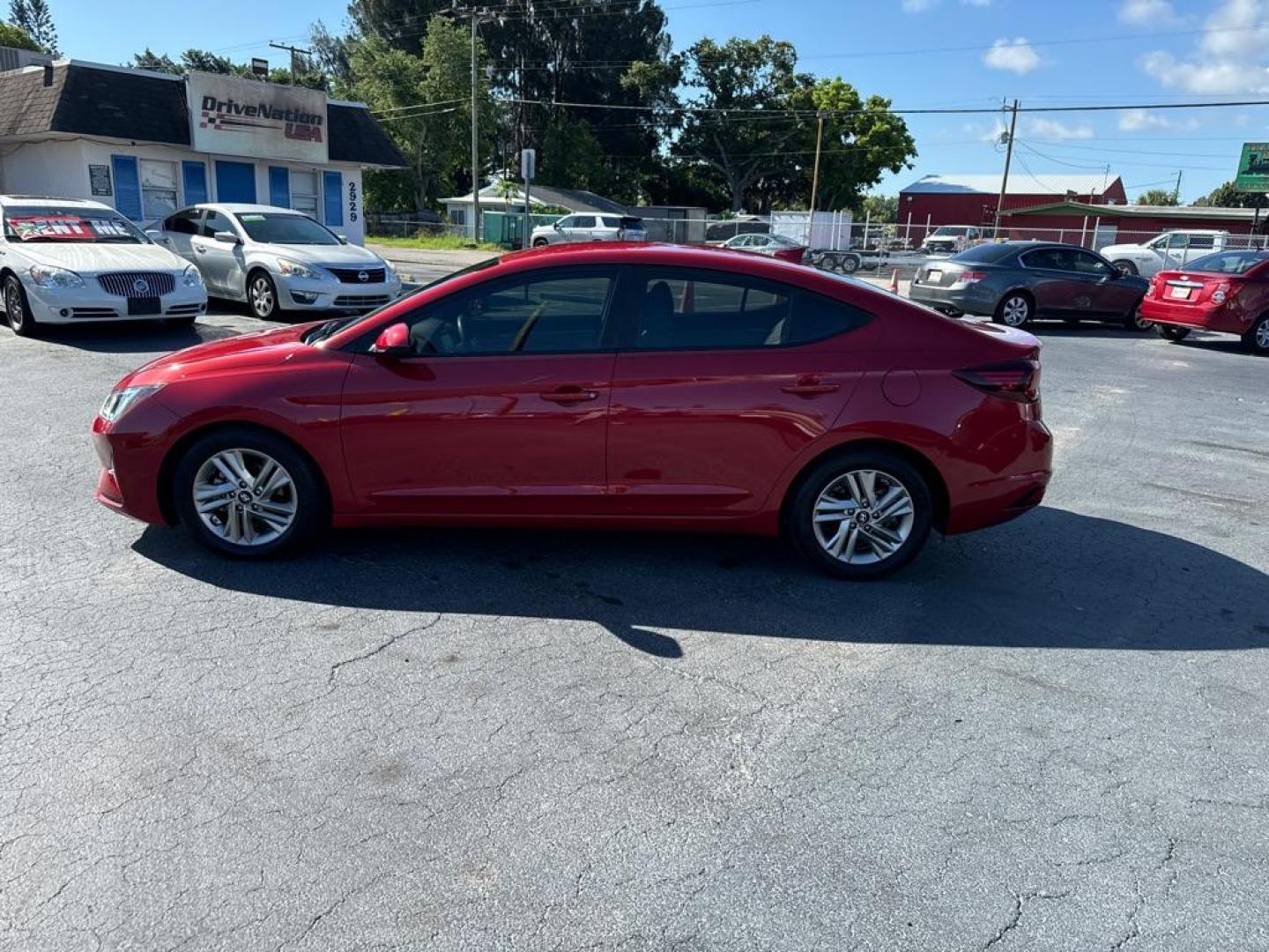 2019 RED HYUNDAI ELANTRA SEL (5NPD84LF5KH) with an 2.0L engine, Automatic transmission, located at 2929 9th St. West, Bradenton, 34205, (941) 242-2810, 27.473591, -82.570679 - Thanks for inquring into DriveNation USA! All vehicles listed can be viewed at www.drivenationusa.com for vehicle history reports and additonal info. We cannot quote any terms such as down payments or monthly payments without an application. You can apply directly at www.drivenationusa.com or by con - Photo#4