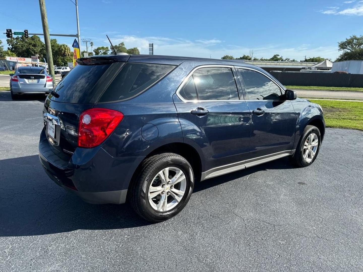 2015 BLUE CHEVROLET EQUINOX LS (2GNALAEK0F1) with an 2.4L engine, Automatic transmission, located at 2929 9th St. West, Bradenton, 34205, (941) 242-2810, 27.473591, -82.570679 - Thanks for inquring into DriveNation USA! All vehicles listed can be viewed at www.drivenationusa.com for vehicle history reports and additonal info. We cannot quote any terms such as down payments or monthly payments without an application. You can apply directly at www.drivenationusa.com or by con - Photo#6