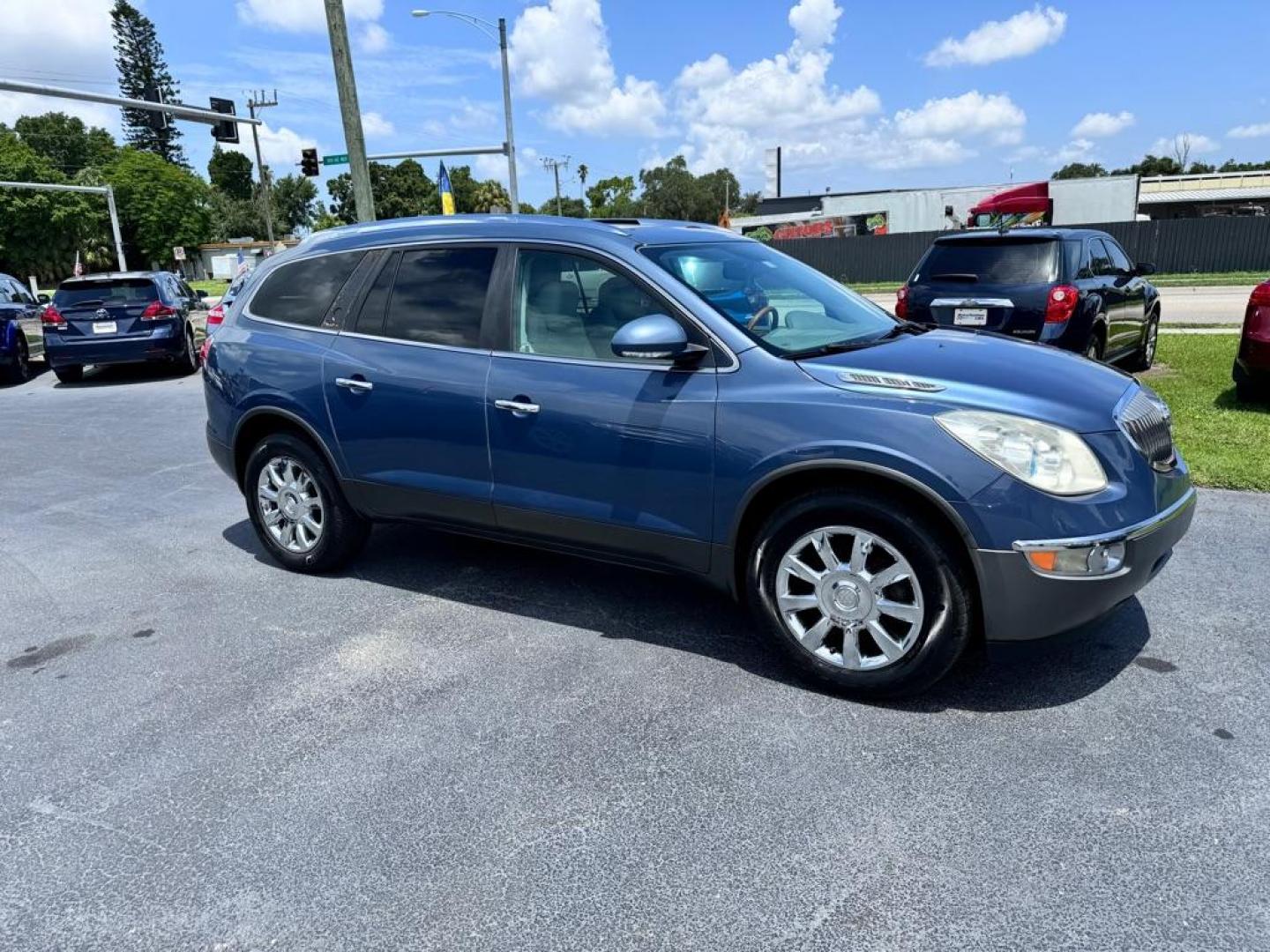 2012 BLUE BUICK ENCLAVE CXL (5GAKRCED1CJ) with an 3.6L engine, Automatic transmission, located at 2929 9th St. West, Bradenton, 34205, (941) 242-2810, 27.473591, -82.570679 - Photo#0