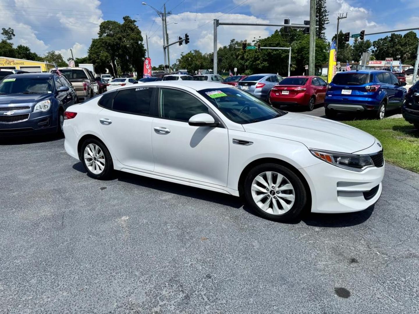 2016 WHITE KIA OPTIMA LX (5XXGT4L34GG) with an 2.4L engine, Automatic transmission, located at 2929 9th St. West, Bradenton, 34205, (941) 242-2810, 27.473591, -82.570679 - Thanks for inquring into DriveNation USA! All vehicles listed can be viewed at www.drivenationusa.com for vehicle history reports and additonal info. We cannot quote any terms such as down payments or monthly payments without an application. You can apply directly at www.drivenationusa.com or by con - Photo#1