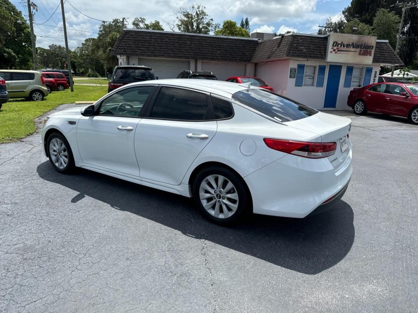 2016 WHITE KIA OPTIMA LX (5XXGT4L34GG) with an 2.4L engine, Automatic transmission, located at 2929 9th St. West, Bradenton, 34205, (941) 242-2810, 27.473591, -82.570679 - Thanks for inquring into DriveNation USA! All vehicles listed can be viewed at www.drivenationusa.com for vehicle history reports and additonal info. We cannot quote any terms such as down payments or monthly payments without an application. You can apply directly at www.drivenationusa.com or by con - Photo#4