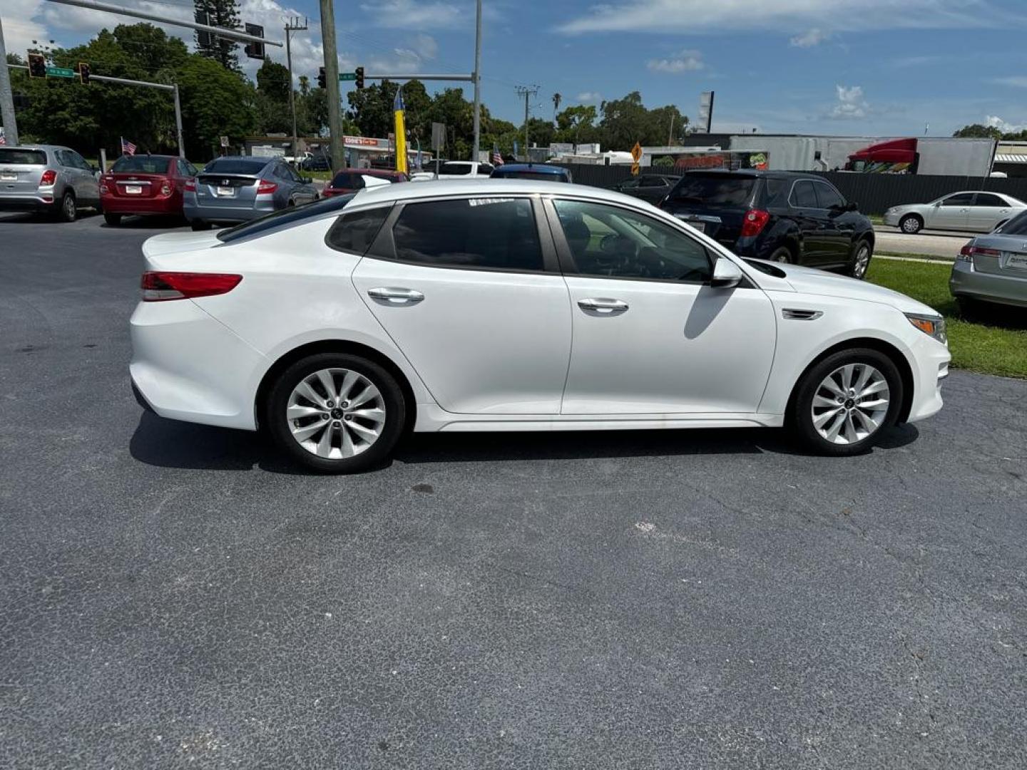 2016 WHITE KIA OPTIMA LX (5XXGT4L34GG) with an 2.4L engine, Automatic transmission, located at 2929 9th St. West, Bradenton, 34205, (941) 242-2810, 27.473591, -82.570679 - Thanks for inquring into DriveNation USA! All vehicles listed can be viewed at www.drivenationusa.com for vehicle history reports and additonal info. We cannot quote any terms such as down payments or monthly payments without an application. You can apply directly at www.drivenationusa.com or by con - Photo#6