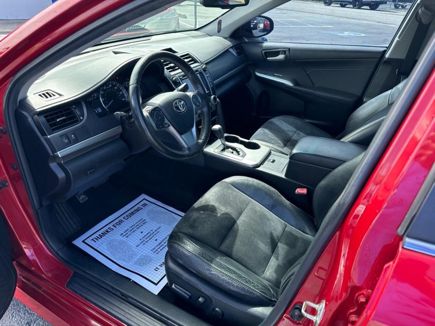 2014 RED TOYOTA CAMRY SE (4T1BF1FK6EU) with an 2.5L engine, Automatic transmission, located at 2929 9th St. West, Bradenton, 34205, (941) 242-2810, 27.473591, -82.570679 - Thanks for inquring into DriveNation USA! All vehicles listed can be viewed at www.drivenationusa.com for vehicle history reports and additonal info. We cannot quote any terms such as down payments or monthly payments without an application. You can apply directly at www.drivenationusa.com or by con - Photo#9