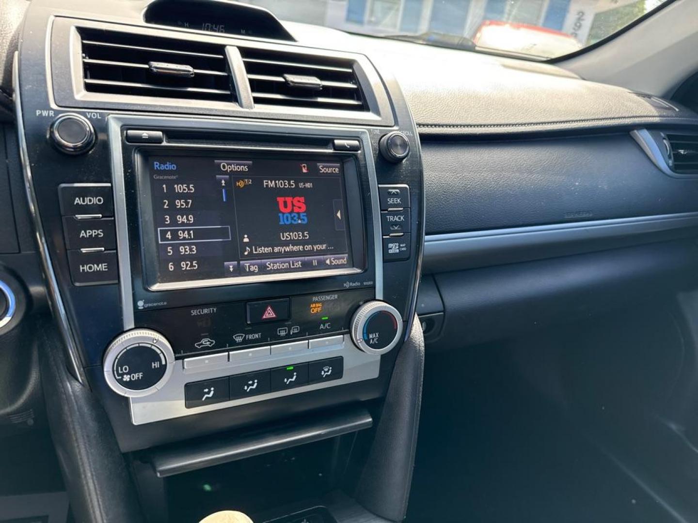 2014 RED TOYOTA CAMRY SE (4T1BF1FK6EU) with an 2.5L engine, Automatic transmission, located at 2929 9th St. West, Bradenton, 34205, (941) 242-2810, 27.473591, -82.570679 - Thanks for inquring into DriveNation USA! All vehicles listed can be viewed at www.drivenationusa.com for vehicle history reports and additonal info. We cannot quote any terms such as down payments or monthly payments without an application. You can apply directly at www.drivenationusa.com or by con - Photo#10