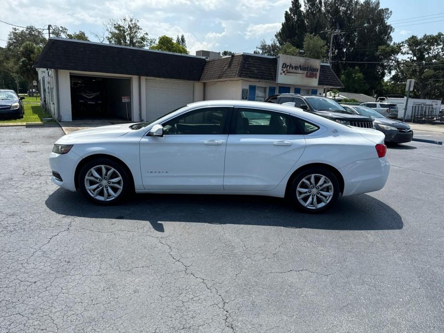 2017 WHITE CHEVROLET IMPALA LT (2G1105S37H9) with an 3.6L engine, Automatic transmission, located at 2929 9th St. West, Bradenton, 34205, (941) 242-2810, 27.473591, -82.570679 - Thanks for inquring into DriveNation USA! All vehicles listed can be viewed at www.drivenationusa.com for vehicle history reports and additonal info. We cannot quote any terms such as down payments or monthly payments without an application. You can apply directly at www.drivenationusa.com or by con - Photo#5