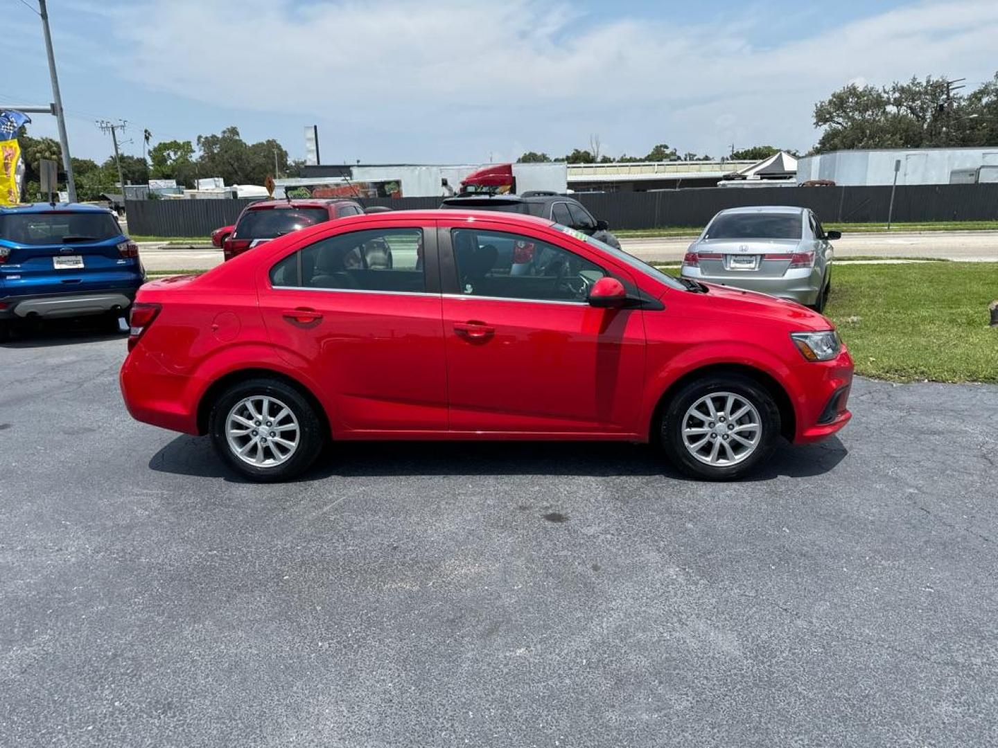 2020 RED CHEVROLET SONIC LT (1G1JD5SB3L4) with an 1.4L engine, Automatic transmission, located at 2929 9th St. West, Bradenton, 34205, (941) 242-2810, 27.473591, -82.570679 - Photo#7