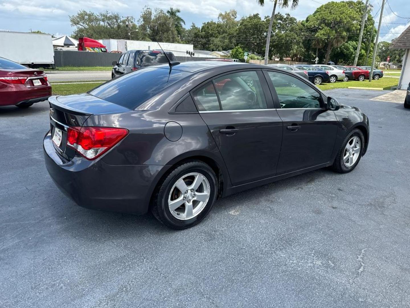 2013 GRAY CHEVROLET CRUZE LT (1G1PC5SB1D7) with an 1.4L engine, Automatic transmission, located at 2929 9th St. West, Bradenton, 34205, (941) 242-2810, 27.473591, -82.570679 - Photo#6