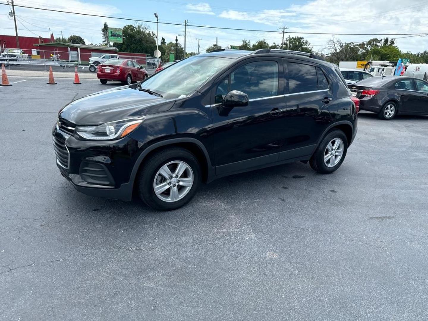 2020 BLACK CHEVROLET TRAX 1LT (3GNCJLSB8LL) with an 1.4L engine, Automatic transmission, located at 2929 9th St. West, Bradenton, 34205, (941) 242-2810, 27.473591, -82.570679 - Photo#3