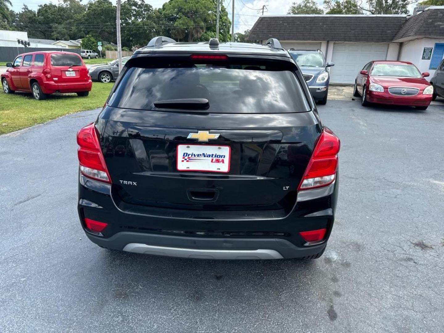 2020 BLACK CHEVROLET TRAX 1LT (3GNCJLSB8LL) with an 1.4L engine, Automatic transmission, located at 2929 9th St. West, Bradenton, 34205, (941) 242-2810, 27.473591, -82.570679 - Photo#5