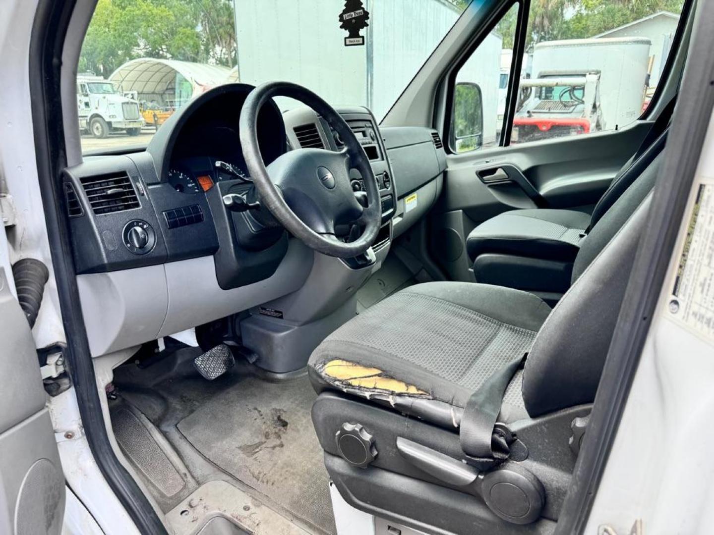 2011 WHITE FREIGHTLINER SPRINTER Mercedes Benz V6 Turbo Diesel (WDYPF1CC7B5) with an DSL engine, Automatic transmission, located at 2929 9th St. West, Bradenton, 34205, (941) 242-2810, 27.473591, -82.570679 - Photo#10