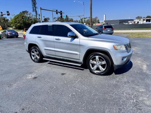 2011 JEEP GRAND CHEROKEE 4DR