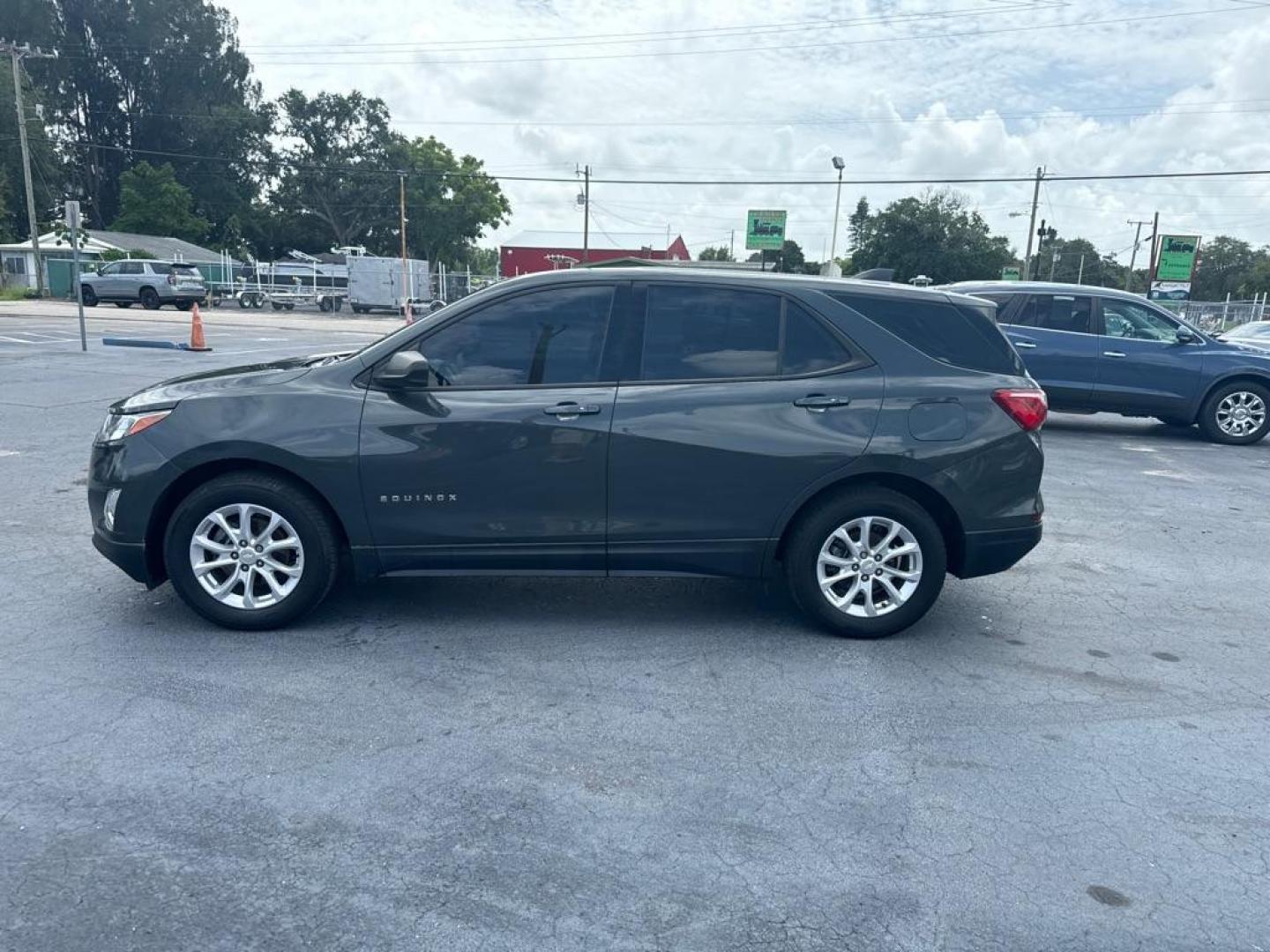 2019 GRAY CHEVROLET EQUINOX LS (3GNAXHEV7KS) with an 1.5L engine, Automatic transmission, located at 2929 9th St. West, Bradenton, 34205, (941) 242-2810, 27.473591, -82.570679 - Thanks for inquring into DriveNation USA! All vehicles listed can be viewed at www.drivenationusa.com for vehicle history reports and additonal info. We cannot quote any terms such as down payments or monthly payments without an application. You can apply directly at www.drivenationusa.com or by con - Photo#4