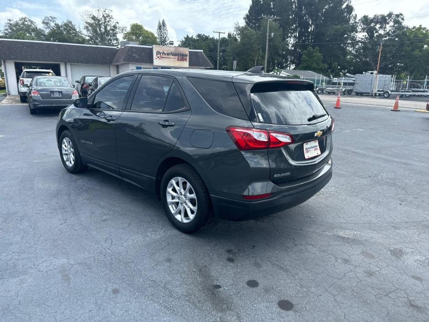 2019 GRAY CHEVROLET EQUINOX LS (3GNAXHEV7KS) with an 1.5L engine, Automatic transmission, located at 2929 9th St. West, Bradenton, 34205, (941) 242-2810, 27.473591, -82.570679 - Thanks for inquring into DriveNation USA! All vehicles listed can be viewed at www.drivenationusa.com for vehicle history reports and additonal info. We cannot quote any terms such as down payments or monthly payments without an application. You can apply directly at www.drivenationusa.com or by con - Photo#5