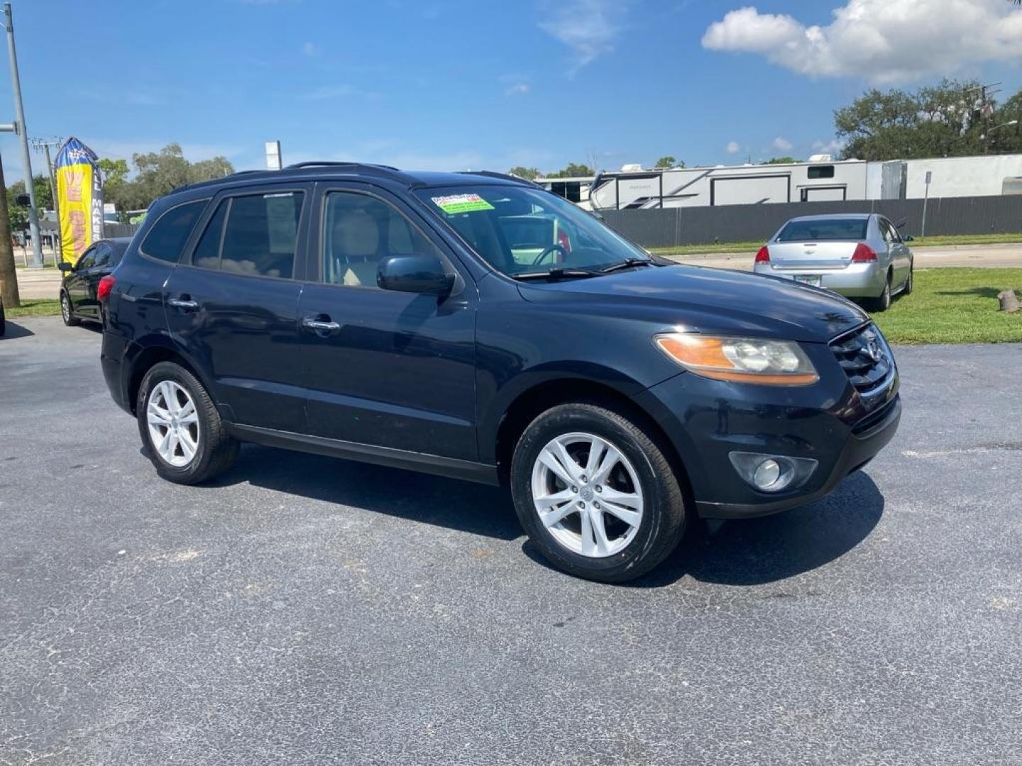 2010 BLACK HYUNDAI SANTA FE LIMITED (5NMSK3AB5AH) with an 2.4L engine, Automatic transmission, located at 2929 9th St. West, Bradenton, 34205, (941) 242-2810, 27.473591, -82.570679 - Photo#1