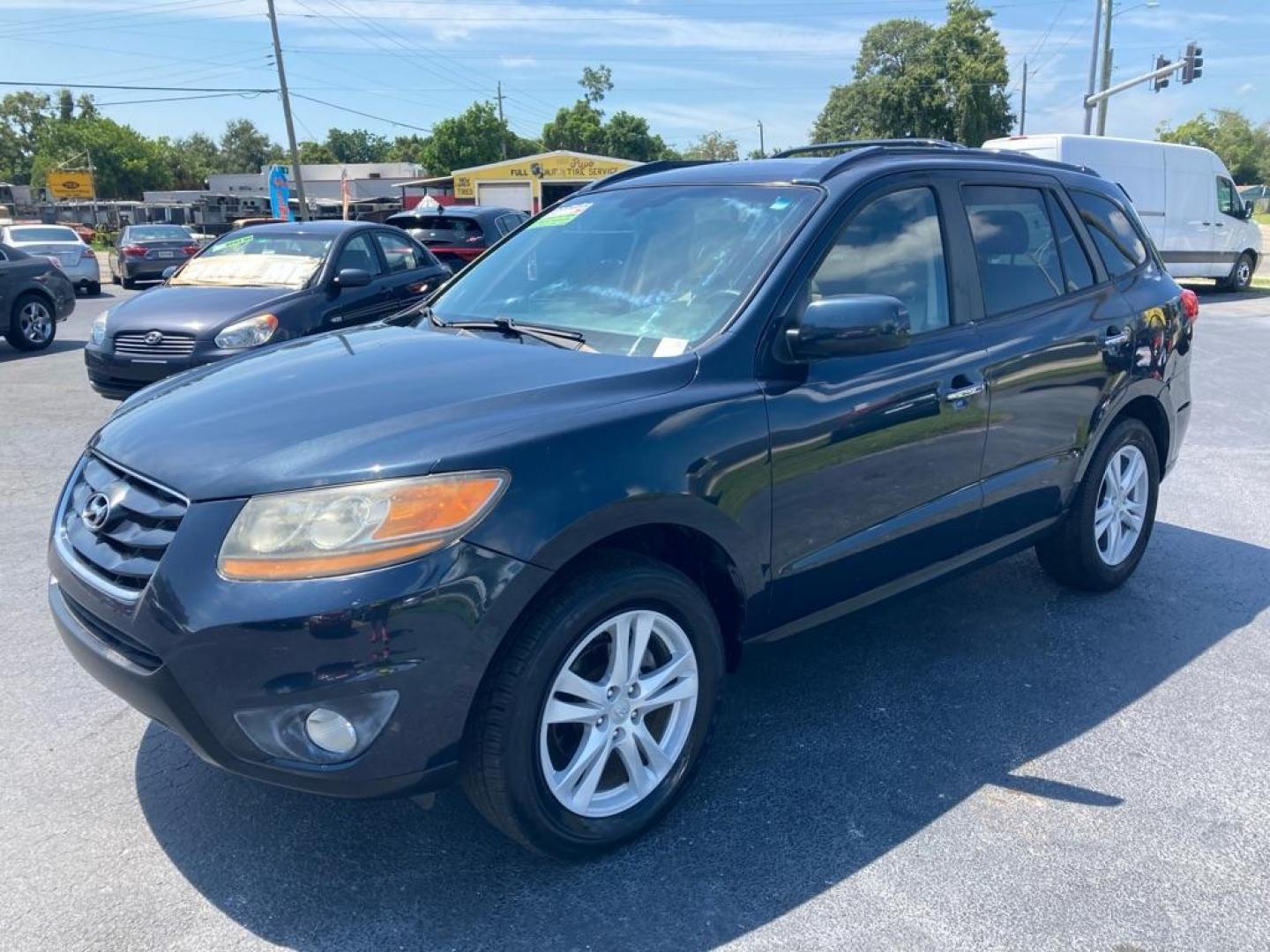 2010 BLACK HYUNDAI SANTA FE LIMITED (5NMSK3AB5AH) with an 2.4L engine, Automatic transmission, located at 2929 9th St. West, Bradenton, 34205, (941) 242-2810, 27.473591, -82.570679 - Photo#7