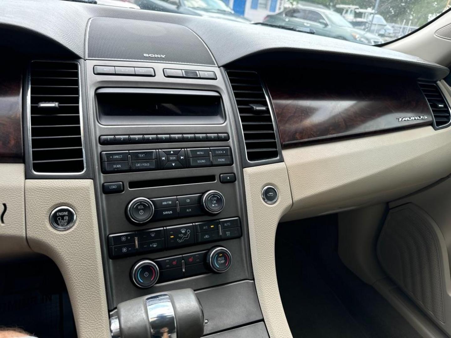 2010 SILVER FORD TAURUS SEL (1FAHP2EWXAG) with an 3.5L engine, Automatic transmission, located at 2929 9th St. West, Bradenton, 34205, (941) 242-2810, 27.473591, -82.570679 - Thanks for inquring into DriveNation USA! All vehicles listed can be viewed at www.drivenationusa.com for vehicle history reports and additonal info. We cannot quote any terms such as down payments or monthly payments without an application. You can apply directly at www.drivenationusa.com or by con - Photo#13