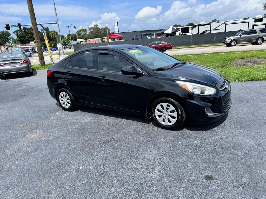 photo of 2016 HYUNDAI ACCENT SE