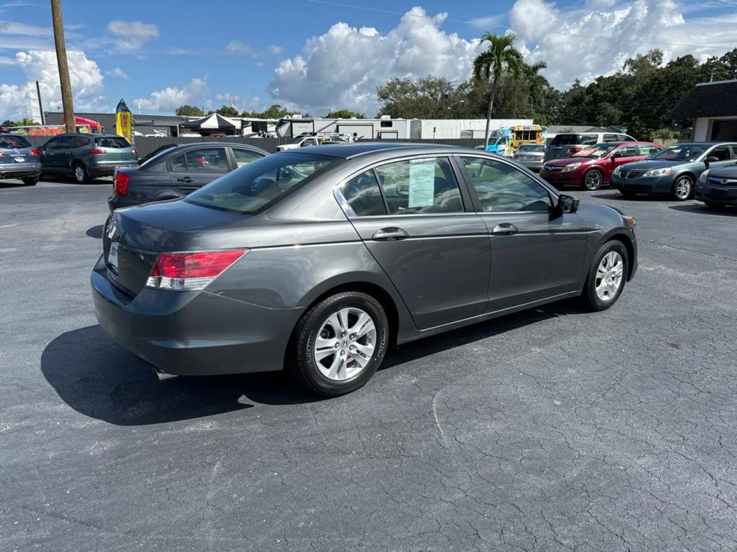 2010 GRAY HONDA ACCORD LXP (1HGCP2F40AA) with an 2.4L engine, Automatic transmission, located at 2929 9th St. West, Bradenton, 34205, (941) 242-2810, 27.473591, -82.570679 - Photo#10