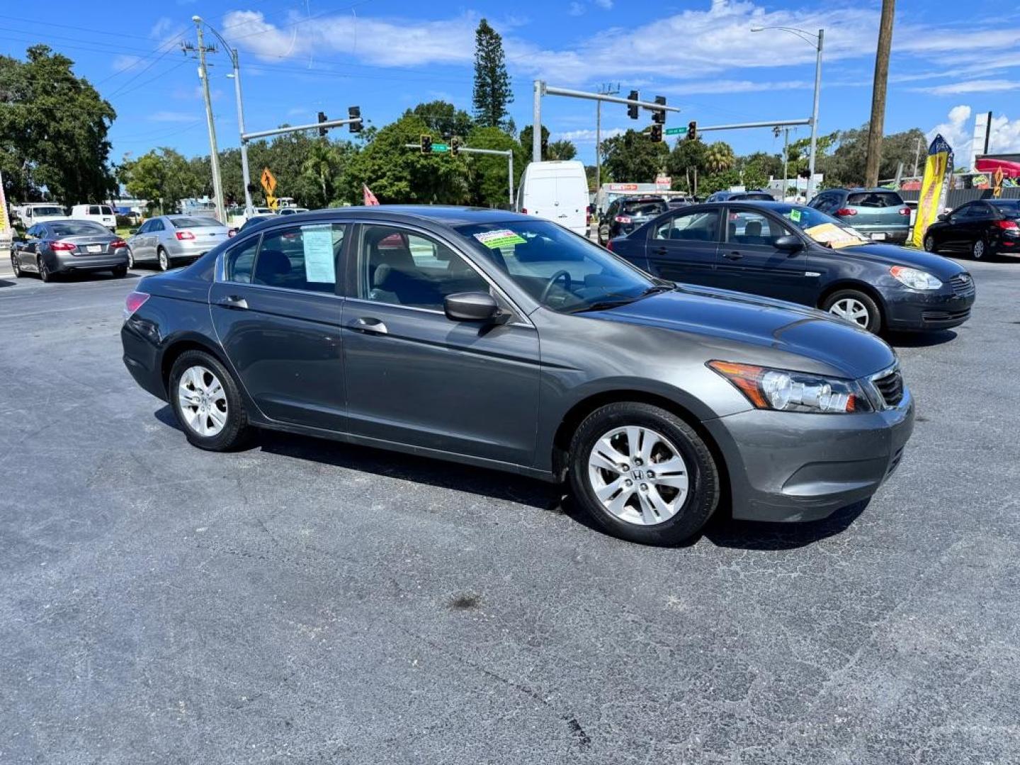 2010 GRAY HONDA ACCORD LXP (1HGCP2F40AA) with an 2.4L engine, Automatic transmission, located at 2929 9th St. West, Bradenton, 34205, (941) 242-2810, 27.473591, -82.570679 - Photo#5