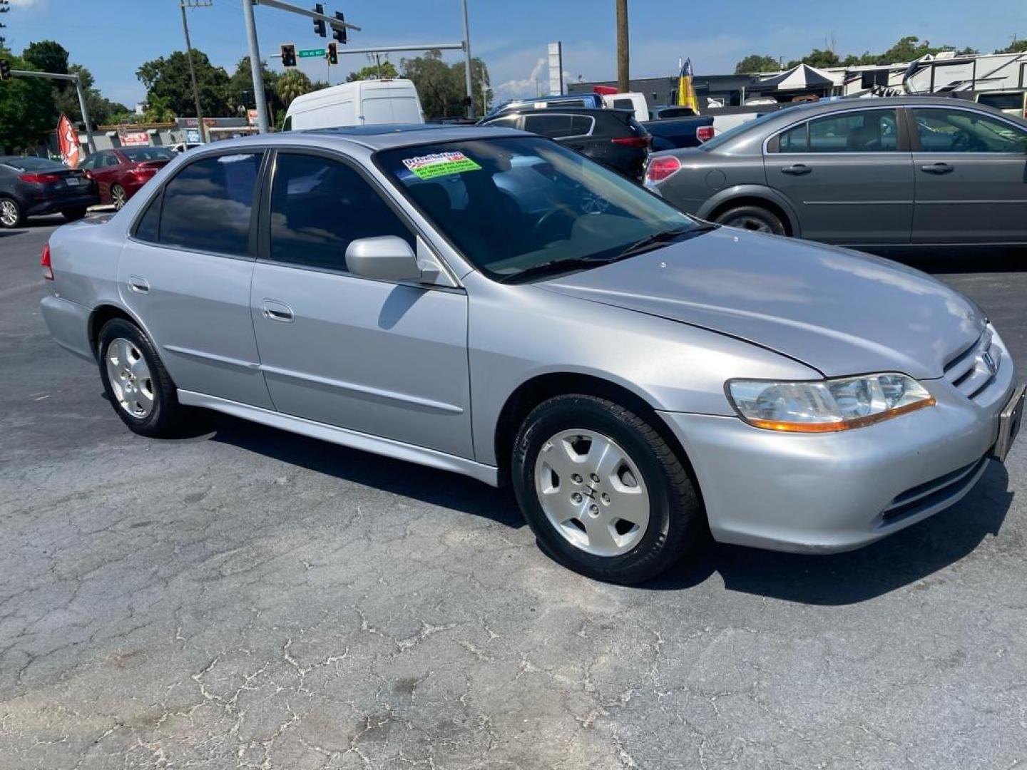 2002 SILVER HONDA ACCORD EX (1HGCG16572A) with an 3.0L engine, Automatic transmission, located at 2929 9th St. West, Bradenton, 34205, (941) 242-2810, 27.473591, -82.570679 - Photo#2