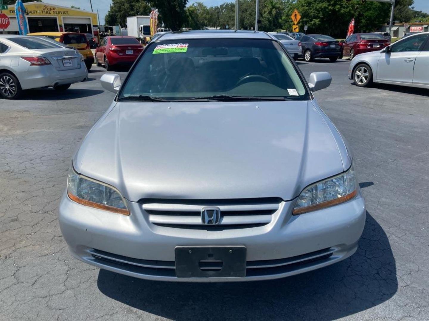 2002 SILVER HONDA ACCORD EX (1HGCG16572A) with an 3.0L engine, Automatic transmission, located at 2929 9th St. West, Bradenton, 34205, (941) 242-2810, 27.473591, -82.570679 - Photo#9