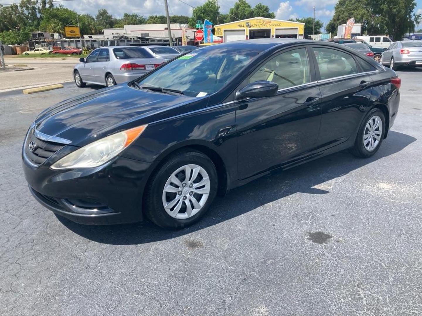 2012 BLACK HYUNDAI SONATA GLS (5NPEB4AC7CH) with an 2.4L engine, Automatic transmission, located at 2929 9th St. West, Bradenton, 34205, (941) 242-2810, 27.473591, -82.570679 - Photo#7