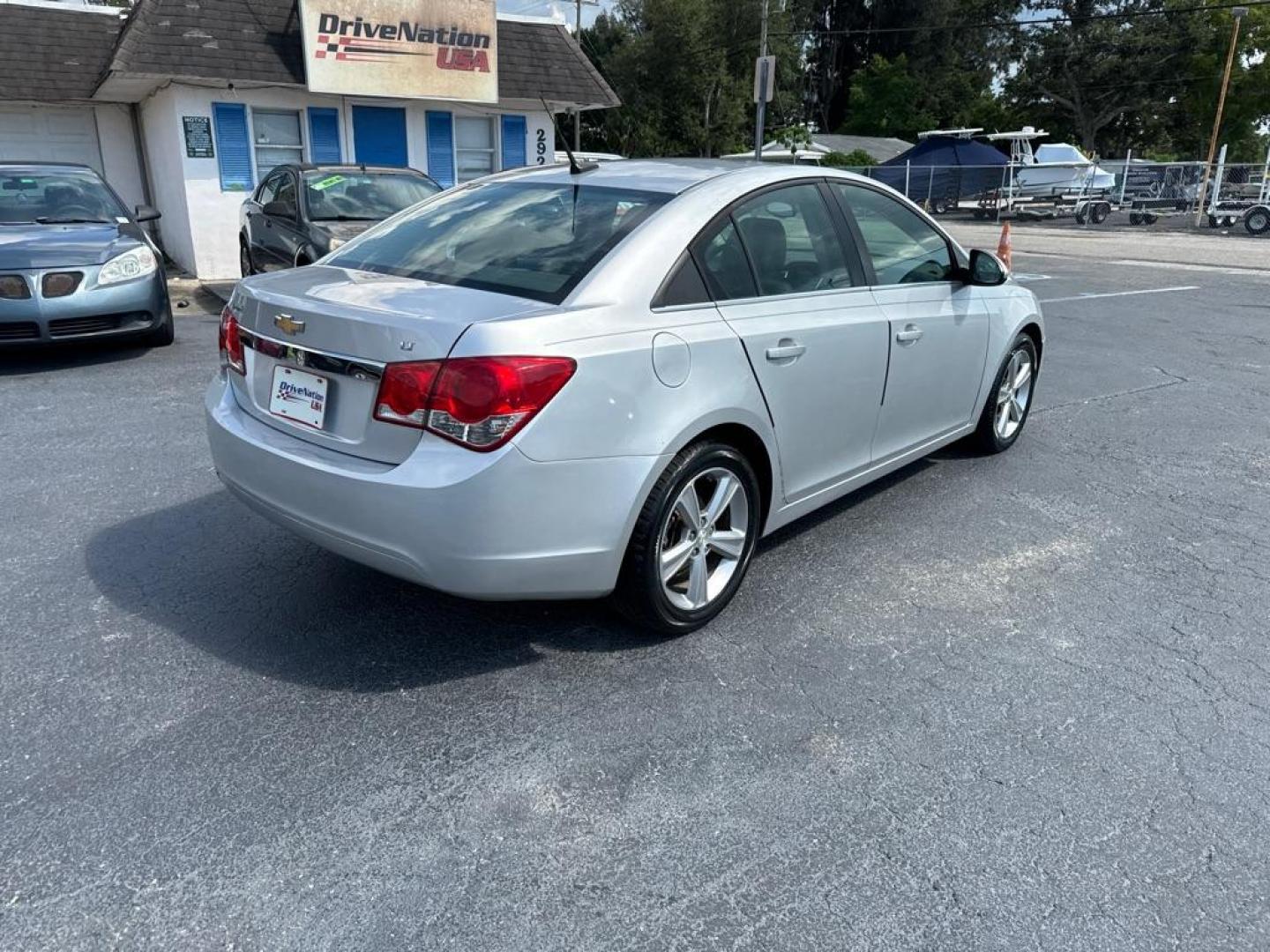 2014 SILVER CHEVROLET CRUZE LT (1G1PE5SB8E7) with an 1.4L engine, Automatic transmission, located at 2929 9th St. West, Bradenton, 34205, (941) 242-2810, 27.473591, -82.570679 - Thanks for inquring into DriveNation USA! All vehicles listed can be viewed at www.drivenationusa.com for vehicle history reports and additonal info. We cannot quote any terms such as down payments or monthly payments without an application. You can apply directly at www.drivenationusa.com or by con - Photo#8