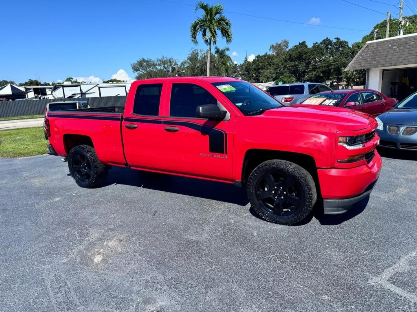 2018 RED CHEVROLET SILVERADO 1500 CUSTOM (1GCRCPEH9JZ) with an 4.3L engine, Automatic transmission, located at 2929 9th St. West, Bradenton, 34205, (941) 242-2810, 27.473591, -82.570679 - Thanks for inquring into DriveNation USA! All vehicles listed can be viewed at www.drivenationusa.com for vehicle history reports and additonal info. We cannot quote any terms such as down payments or monthly payments without an application. You can apply directly at www.drivenationusa.com or by con - Photo#0