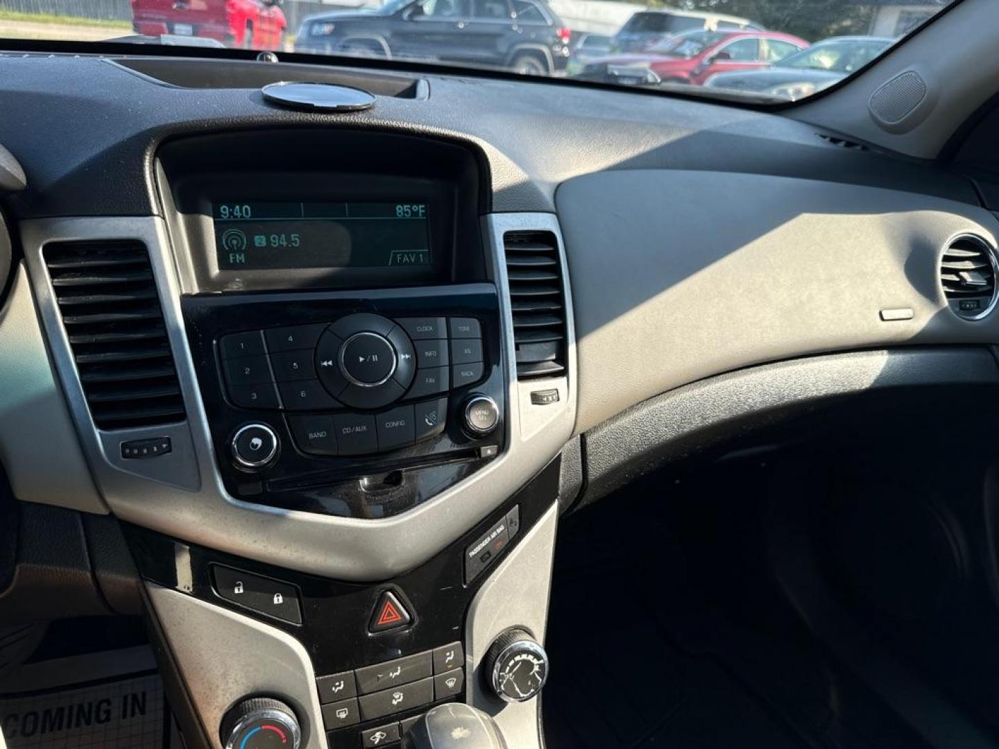 2013 GRAY CHEVROLET CRUZE LS (1G1PA5SH1D7) with an 1.8L engine, Automatic transmission, located at 2929 9th St. West, Bradenton, 34205, (941) 242-2810, 27.473591, -82.570679 - Photo#9