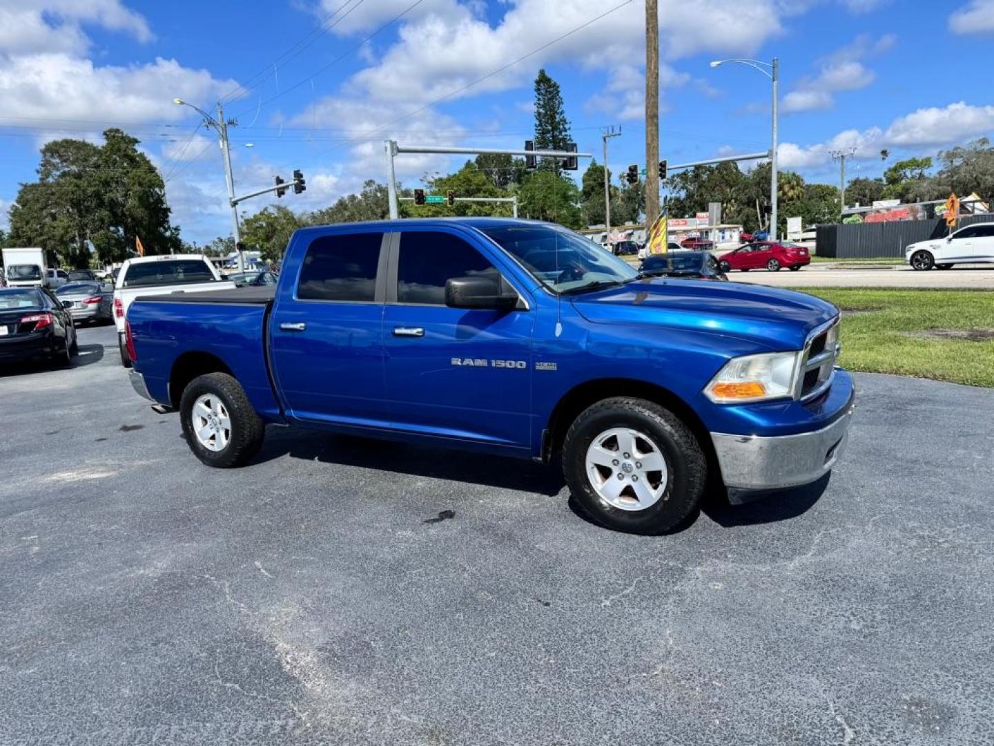 2011 BLUE DODGE RAM 1500 (1D7RV1CT7BS) with an 5.7L engine, Automatic transmission, located at 2929 9th St. West, Bradenton, 34205, (941) 242-2810, 27.473591, -82.570679 - Photo#1