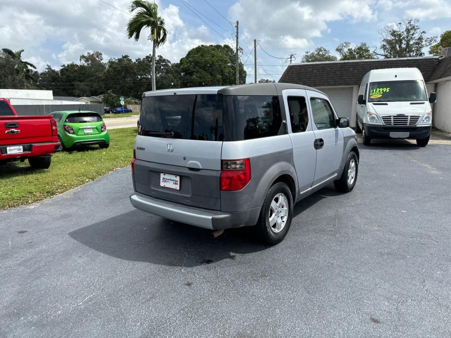 2003 SILVER HONDA ELEMENT EX (5J6YH286X3L) with an 2.4L engine, Automatic transmission, located at 2929 9th St. West, Bradenton, 34205, (941) 242-2810, 27.473591, -82.570679 - Photo#7