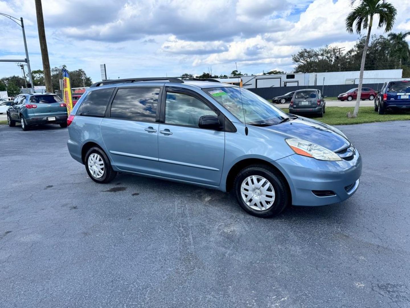 2006 BLUE TOYOTA SIENNA CE (5TDZA23CX6S) with an 3.3L engine, Automatic transmission, located at 2929 9th St. West, Bradenton, 34205, (941) 242-2810, 27.473591, -82.570679 - Thanks for inquring into DriveNation USA! All vehicles listed can be viewed at www.drivenationusa.com for vehicle history reports and additonal info. We cannot quote any terms such as down payments or monthly payments without an application. You can apply directly at www.drivenationusa.com or by con - Photo#15