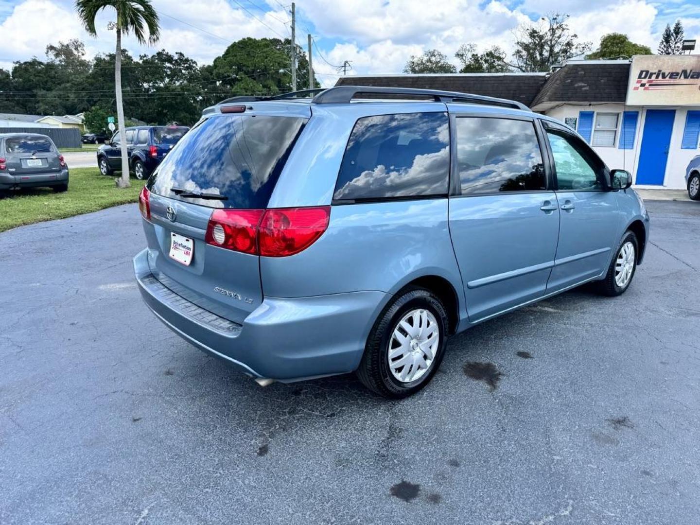 2006 BLUE TOYOTA SIENNA CE (5TDZA23CX6S) with an 3.3L engine, Automatic transmission, located at 2929 9th St. West, Bradenton, 34205, (941) 242-2810, 27.473591, -82.570679 - Thanks for inquring into DriveNation USA! All vehicles listed can be viewed at www.drivenationusa.com for vehicle history reports and additonal info. We cannot quote any terms such as down payments or monthly payments without an application. You can apply directly at www.drivenationusa.com or by con - Photo#2