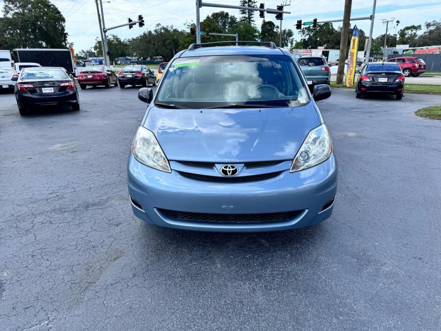 2006 BLUE TOYOTA SIENNA CE (5TDZA23CX6S) with an 3.3L engine, Automatic transmission, located at 2929 9th St. West, Bradenton, 34205, (941) 242-2810, 27.473591, -82.570679 - Thanks for inquring into DriveNation USA! All vehicles listed can be viewed at www.drivenationusa.com for vehicle history reports and additonal info. We cannot quote any terms such as down payments or monthly payments without an application. You can apply directly at www.drivenationusa.com or by con - Photo#5