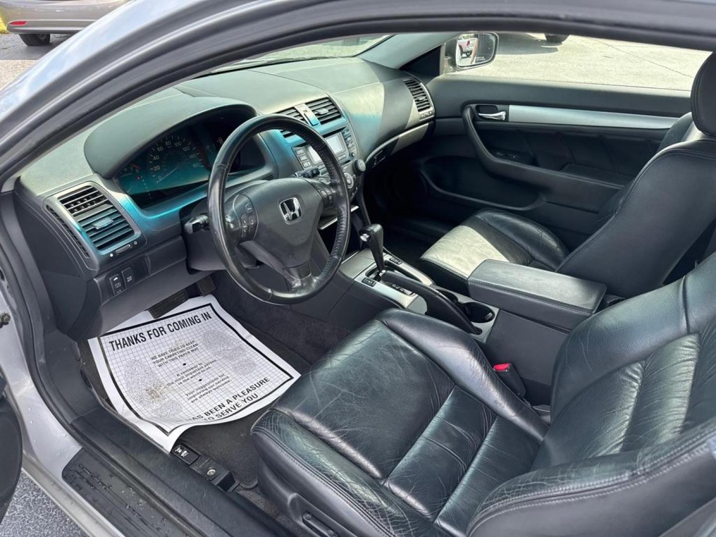 2005 SILVER HONDA ACCORD EX (1HGCM82615A) with an 3.0L engine, Automatic transmission, located at 2929 9th St. West, Bradenton, 34205, (941) 242-2810, 27.473591, -82.570679 - Thanks for inquring into DriveNation USA! All vehicles listed can be viewed at www.drivenationusa.com for vehicle history reports and additonal info. We cannot quote any terms such as down payments or monthly payments without an application. You can apply directly at www.drivenationusa.com or by con - Photo#11