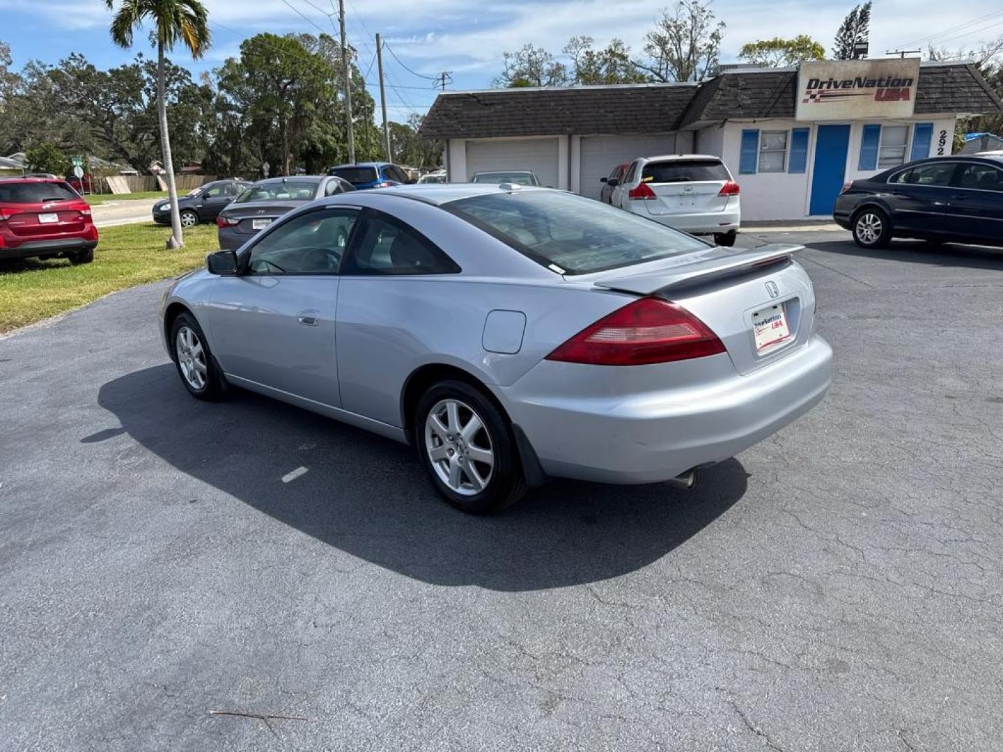 2005 SILVER HONDA ACCORD EX (1HGCM82615A) with an 3.0L engine, Automatic transmission, located at 2929 9th St. West, Bradenton, 34205, (941) 242-2810, 27.473591, -82.570679 - Thanks for inquring into DriveNation USA! All vehicles listed can be viewed at www.drivenationusa.com for vehicle history reports and additonal info. We cannot quote any terms such as down payments or monthly payments without an application. You can apply directly at www.drivenationusa.com or by con - Photo#5