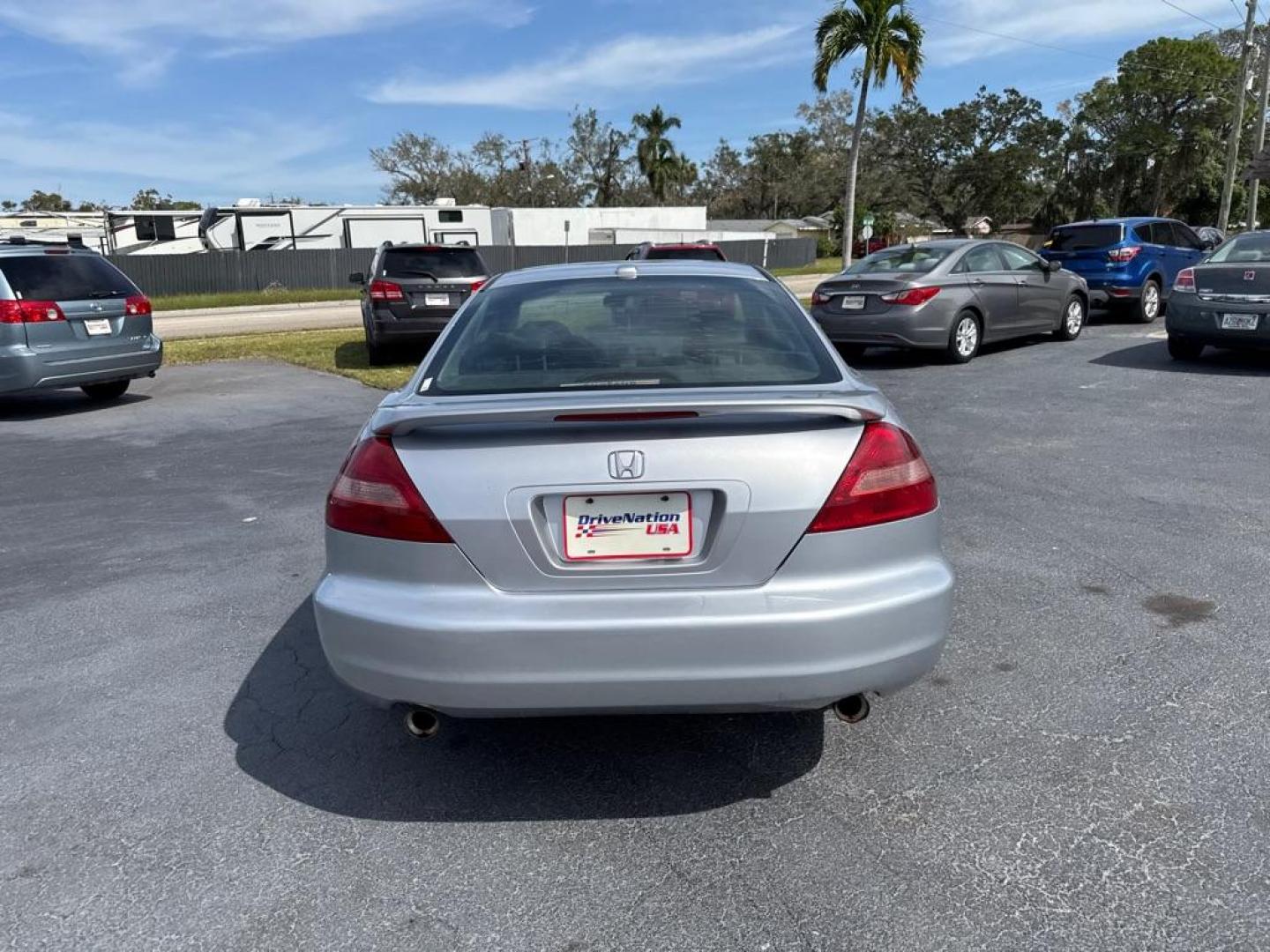 2005 SILVER HONDA ACCORD EX (1HGCM82615A) with an 3.0L engine, Automatic transmission, located at 2929 9th St. West, Bradenton, 34205, (941) 242-2810, 27.473591, -82.570679 - Thanks for inquring into DriveNation USA! All vehicles listed can be viewed at www.drivenationusa.com for vehicle history reports and additonal info. We cannot quote any terms such as down payments or monthly payments without an application. You can apply directly at www.drivenationusa.com or by con - Photo#6