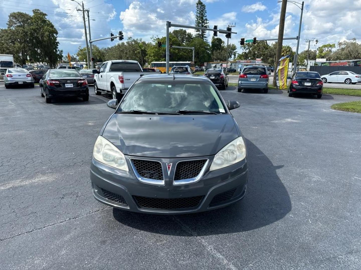 2009 GRAY PONTIAC G6 G6 (1G2ZJ57B694) with an 2.4L engine, Automatic transmission, located at 2929 9th St. West, Bradenton, 34205, (941) 242-2810, 27.473591, -82.570679 - Thanks for inquring into DriveNation USA! All vehicles listed can be viewed at www.drivenationusa.com for vehicle history reports and additonal info. We cannot quote any terms such as down payments or monthly payments without an application. You can apply directly at www.drivenationusa.com or by con - Photo#2