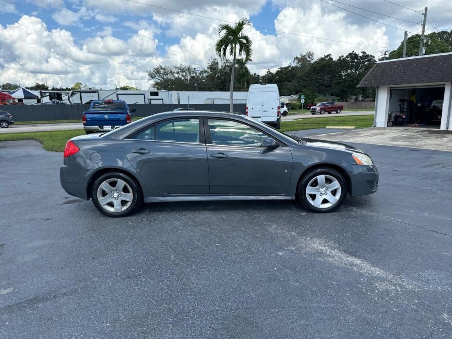 2009 GRAY PONTIAC G6 G6 (1G2ZJ57B694) with an 2.4L engine, Automatic transmission, located at 2929 9th St. West, Bradenton, 34205, (941) 242-2810, 27.473591, -82.570679 - Thanks for inquring into DriveNation USA! All vehicles listed can be viewed at www.drivenationusa.com for vehicle history reports and additonal info. We cannot quote any terms such as down payments or monthly payments without an application. You can apply directly at www.drivenationusa.com or by con - Photo#8