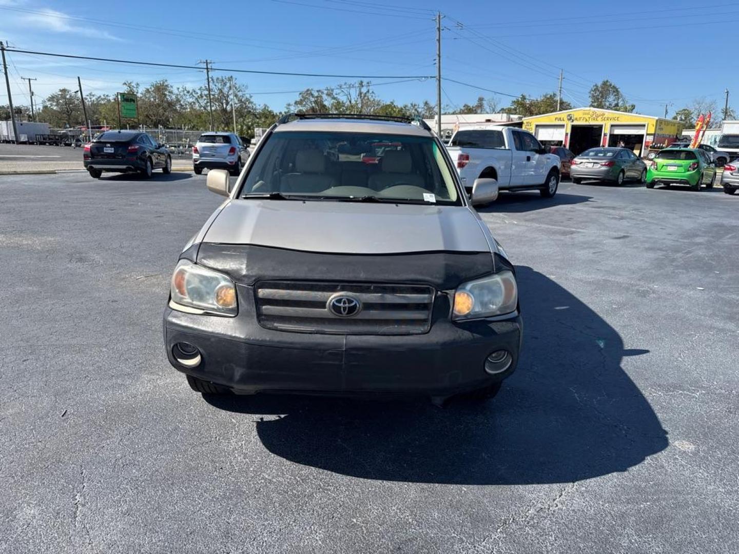 2006 GOLD TOYOTA HIGHLANDER LIMITED (JTEDP21A460) with an 3.3L engine, Automatic transmission, located at 2929 9th St. West, Bradenton, 34205, (941) 242-2810, 27.473591, -82.570679 - Thanks for inquring into DriveNation USA! All vehicles listed can be viewed at www.drivenationusa.com for vehicle history reports and additonal info. We cannot quote any terms such as down payments or monthly payments without an application. You can apply directly at www.drivenationusa.com or by con - Photo#2