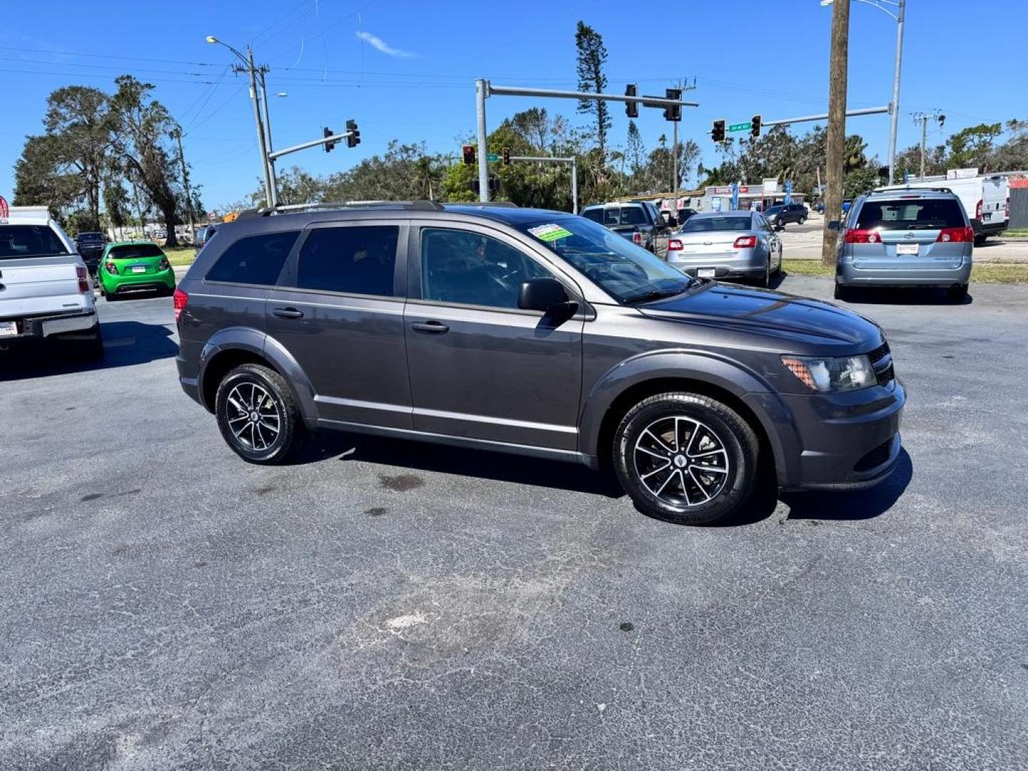 2018 GRAY DODGE JOURNEY CROSSROADS (3C4PDCAB0JT) with an 2.4L engine, Automatic transmission, located at 2929 9th St. West, Bradenton, 34205, (941) 242-2810, 27.473591, -82.570679 - Thanks for inquring into DriveNation USA! All vehicles listed can be viewed at www.drivenationusa.com for vehicle history reports and additonal info. We cannot quote any terms such as down payments or monthly payments without an application. You can apply directly at www.drivenationusa.com or by con - Photo#0