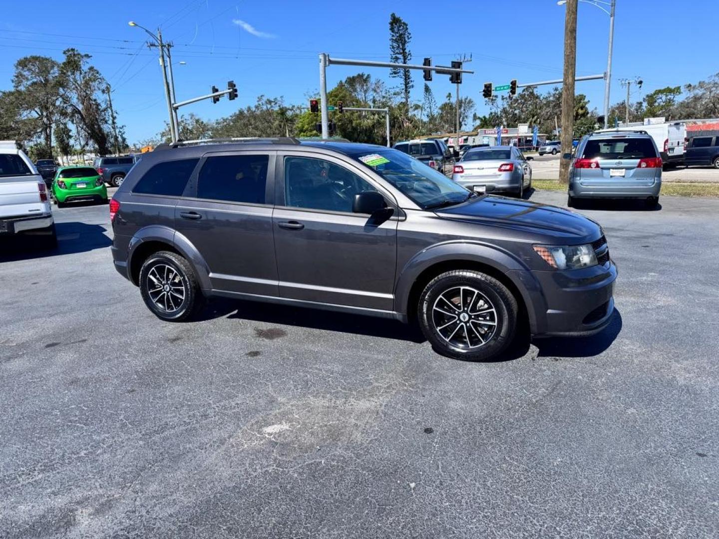 2018 GRAY DODGE JOURNEY CROSSROADS (3C4PDCAB0JT) with an 2.4L engine, Automatic transmission, located at 2929 9th St. West, Bradenton, 34205, (941) 242-2810, 27.473591, -82.570679 - Thanks for inquring into DriveNation USA! All vehicles listed can be viewed at www.drivenationusa.com for vehicle history reports and additonal info. We cannot quote any terms such as down payments or monthly payments without an application. You can apply directly at www.drivenationusa.com or by con - Photo#1