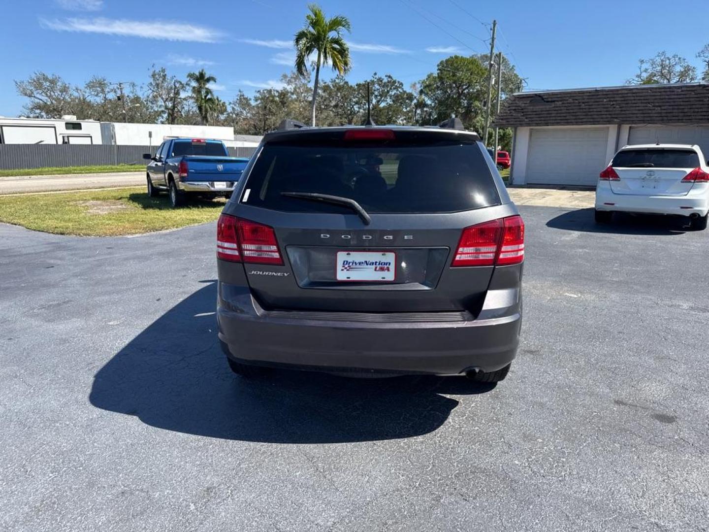 2018 GRAY DODGE JOURNEY CROSSROADS (3C4PDCAB0JT) with an 2.4L engine, Automatic transmission, located at 2929 9th St. West, Bradenton, 34205, (941) 242-2810, 27.473591, -82.570679 - Thanks for inquring into DriveNation USA! All vehicles listed can be viewed at www.drivenationusa.com for vehicle history reports and additonal info. We cannot quote any terms such as down payments or monthly payments without an application. You can apply directly at www.drivenationusa.com or by con - Photo#6