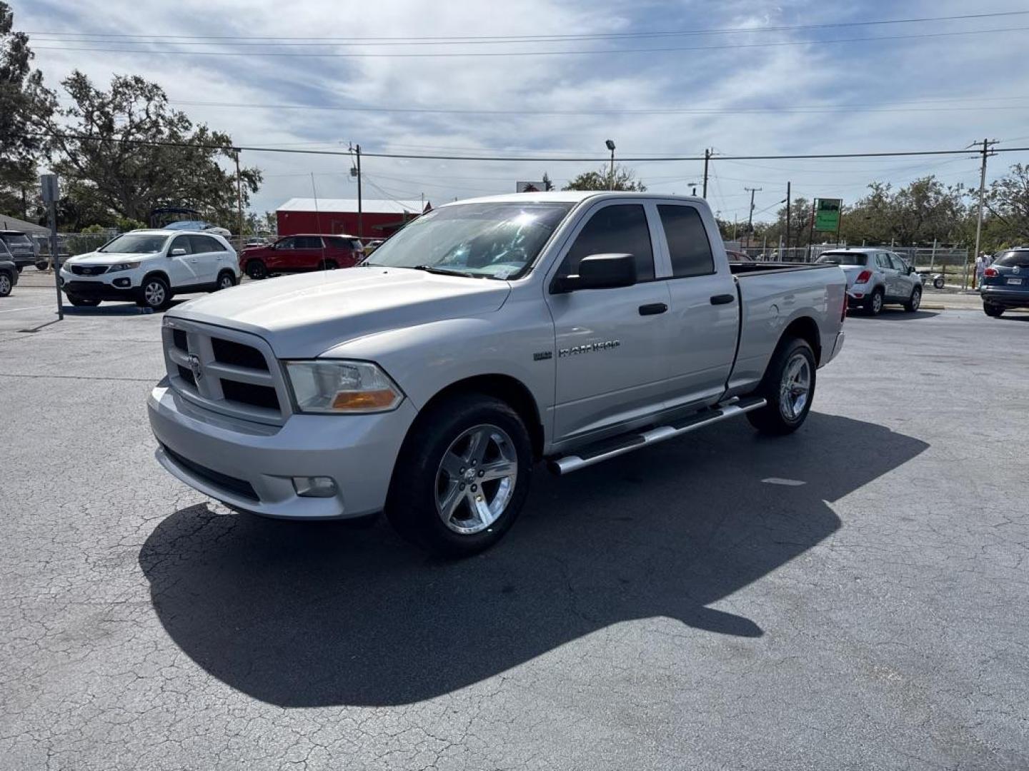 2012 SILVER DODGE RAM 1500 SLT (1C6RD6FT0CS) with an 5.7L engine, Automatic transmission - Photo#3